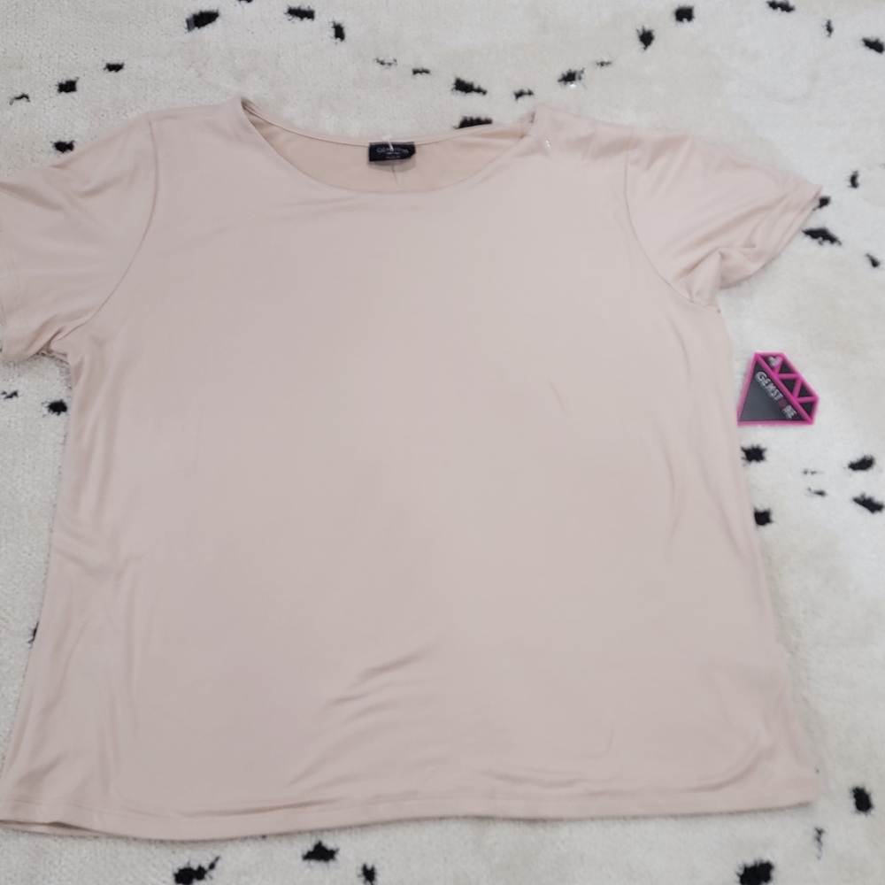 Women's Cream Top